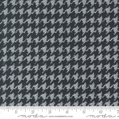 Farmhouse Flannel Large Houndstooth